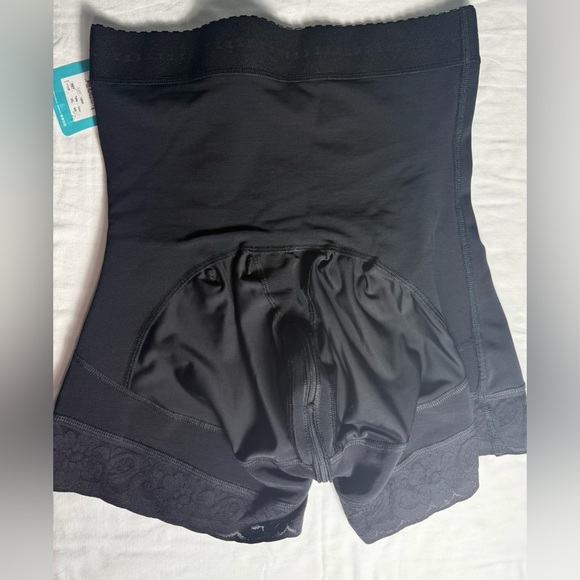 Shapewear brought directly from Colombia, small size, more or less XL. - Picture 2 of 7